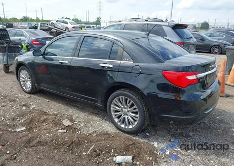 2012 Chrysler 200 Limited из США, поврежденный, VIN 1C3CCBCG6CN327135